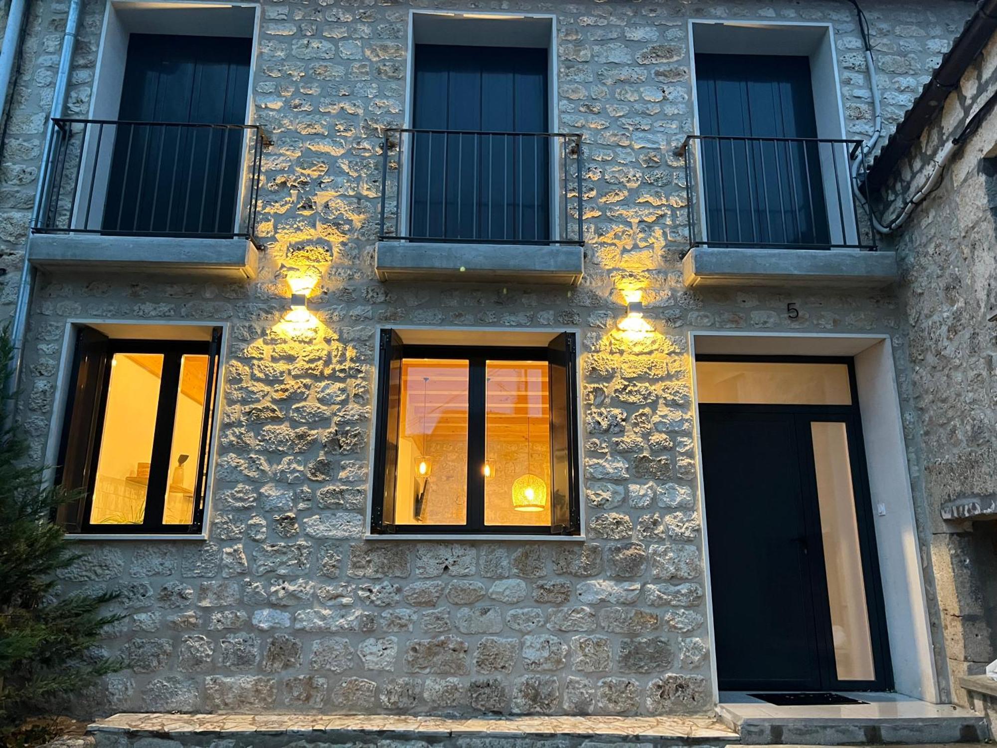 El Pecu Casa Rural Starfamiliar Bustillo Del Paramo Exterior foto